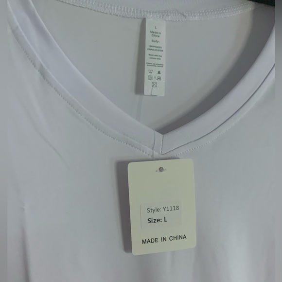 Lavento T-shirt size large - Picture 6 of 7